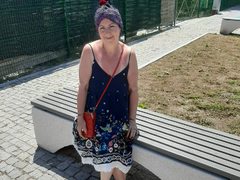 LollaGreate_ - female with black hair and  big tits webcam at ImLive