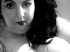 LollaGreate_ - female with black hair and  big tits webcam at ImLive