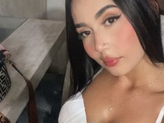 LorenBlaze - female webcam at ImLive