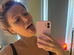 SoniaHearts_ from ImLive