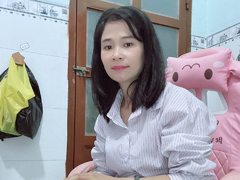 Luccy55 from ImLive