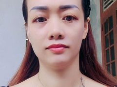 Lylyana from ImLive