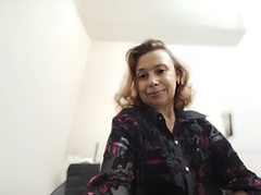 MadamXDream - female with black hair and  small tits webcam at xLoveCam