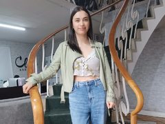 MadisonSutter - female with black hair and  big tits webcam at ImLive