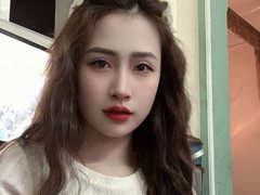 Mailyy69 - female webcam at ImLive