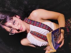 Maleja - female with black hair webcam at LiveJasmin