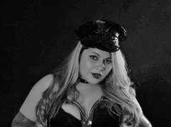 MandyBakerxxx - blond female with  big tits webcam at ImLive