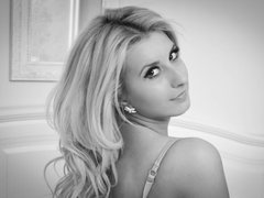 Helennxxx - blond female webcam at LiveJasmin