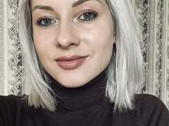 MargoRobby - blond female webcam at xLoveCam