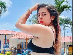 Mari_Bella from ImLive