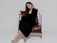 MariamBrooks - female with black hair and  big tits webcam at LiveJasmin