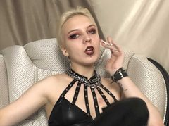 MarthaHoffman - blond female webcam at LiveJasmin