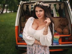 MaryJaneWouds - female with brown hair and  big tits webcam at ImLive
