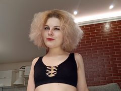 MaryaOutdoor from ImLive