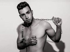 DereckBlue - male webcam at LiveJasmin