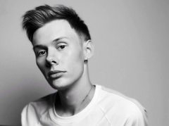 MattPatrick - male webcam at xLoveCam