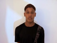 Maxweldickhard - male webcam at ImLive