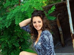 madamsweetie - female webcam at ImLive