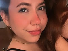 Meghanwhite - female with red hair and  small tits webcam at ImLive