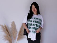 MelissaPlum - female with black hair webcam at LiveJasmin