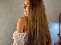 MiaLelani - female with black hair webcam at LiveJasmin