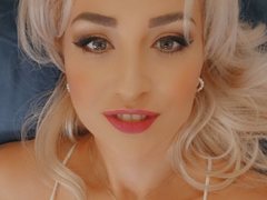 MiaMooreRed from ImLive