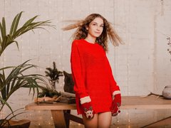 MilanaMill - blond female webcam at ImLive