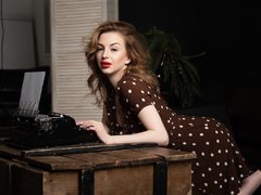nightBlackPrince - female with red hair webcam at LiveJasmin