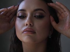 Milanalovex - female webcam at ImLive