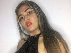 IshaBahamon - female with black hair and  big tits webcam at LiveJasmin