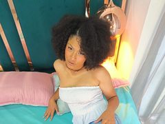 Milubrunnete - female webcam at xLoveCam