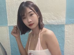 Min_Baby from ImLive