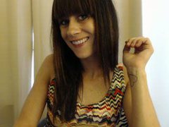 MissMaceyJade - female with brown hair and  small tits webcam at ImLive