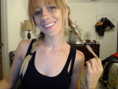 MissMaceyJade - female with brown hair and  small tits webcam at ImLive