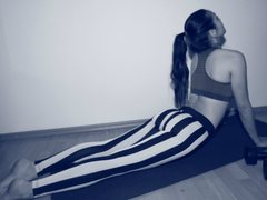CruelMadeleine - female with brown hair webcam at LiveJasmin