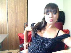 MistressPasha - female with brown hair webcam at ImLive