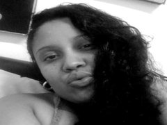 millaroobertsss - female webcam at ImLive