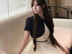 minaa102 from ImLive