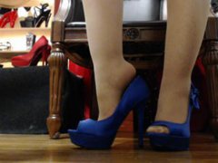 mistressmidnite - female with red hair and  small tits webcam at ImLive