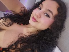 MollyBlink from ImLive