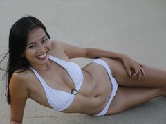 monicamendozan - female with black hair webcam at ImLive