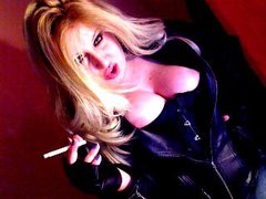 MsChelle4Pervs - blond female with  big tits webcam at ImLive