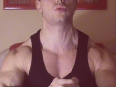 MuscleBrad - male webcam at ImLive
