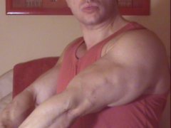 MuscleBrad - male webcam at ImLive