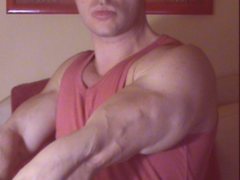 MuscleBrad - male webcam at ImLive