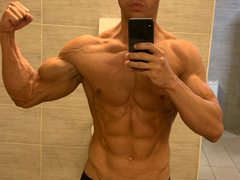 MuscleBrad from ImLive