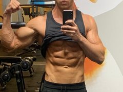 MuscleBrad from ImLive