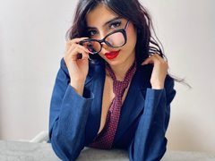 NaomyAshe_ - female with black hair and  small tits webcam at ImLive