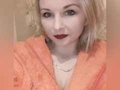 NarcisJill - blond female with  small tits webcam at xLoveCam