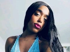 Nashla370 from ImLive